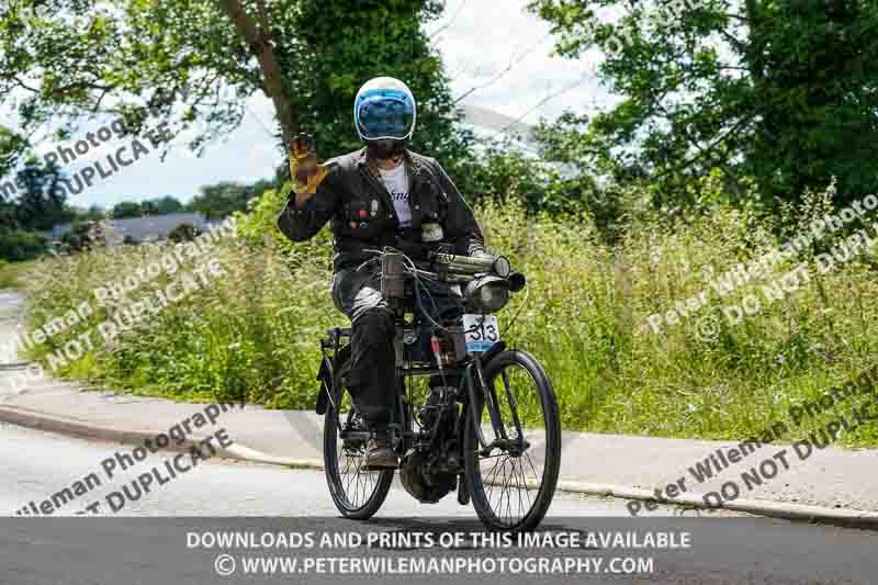 Vintage motorcycle club;eventdigitalimages;no limits trackdays;peter wileman photography;vintage motocycles;vmcc banbury run photographs